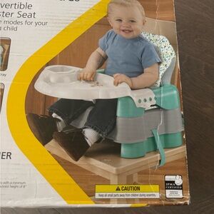 Convertible Booster Seat with Tray